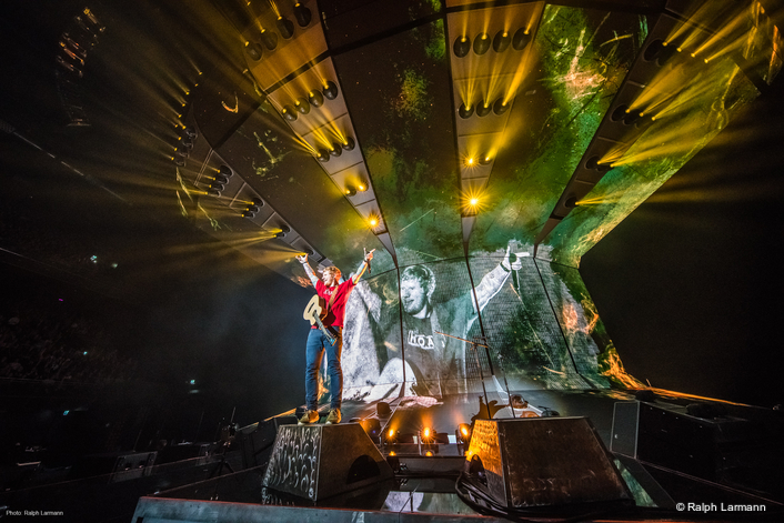 SENNHEISER DIGITAL 9000 SERIES PROVIDES ED SHEERAN WITH TRANSPARENT SOUND FOR HIS DIVIDE TOUR