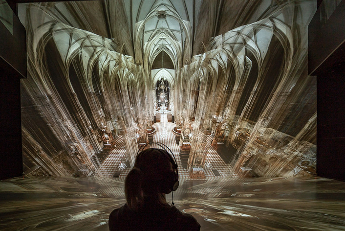 Virtual High-Resolution Interactive 3D Tour of Vienna’s St. Stephen’sCathedral in Deep Space 8K