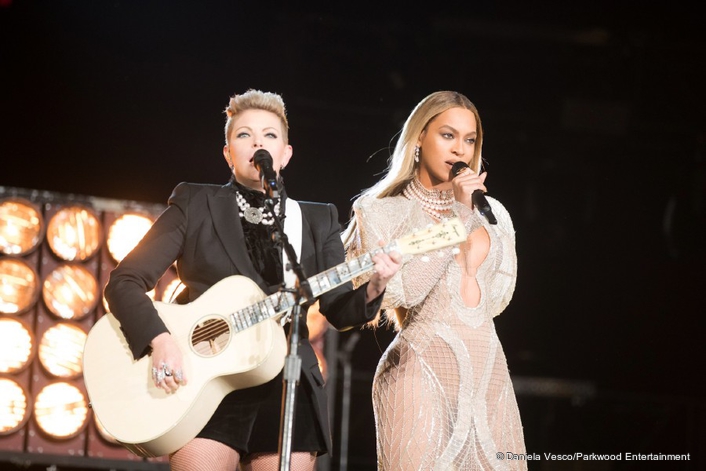 Sennheiser Digital 9000 Wireless System Shines in Cross-Genre Collaboration with Beyoncé and Dixie Chicks During 50th CMA Awards