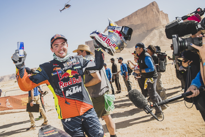 Sainz holds off car rivals for third Dakar Rally title in Saudi Arabia