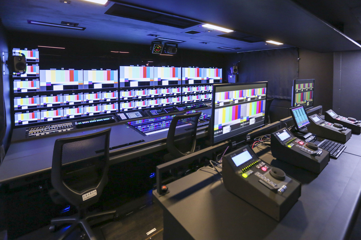 Riedel’s state-of-the-art signal processing and intercom solutions have outfitted Nishio’s Pioneering 4K OB Van.